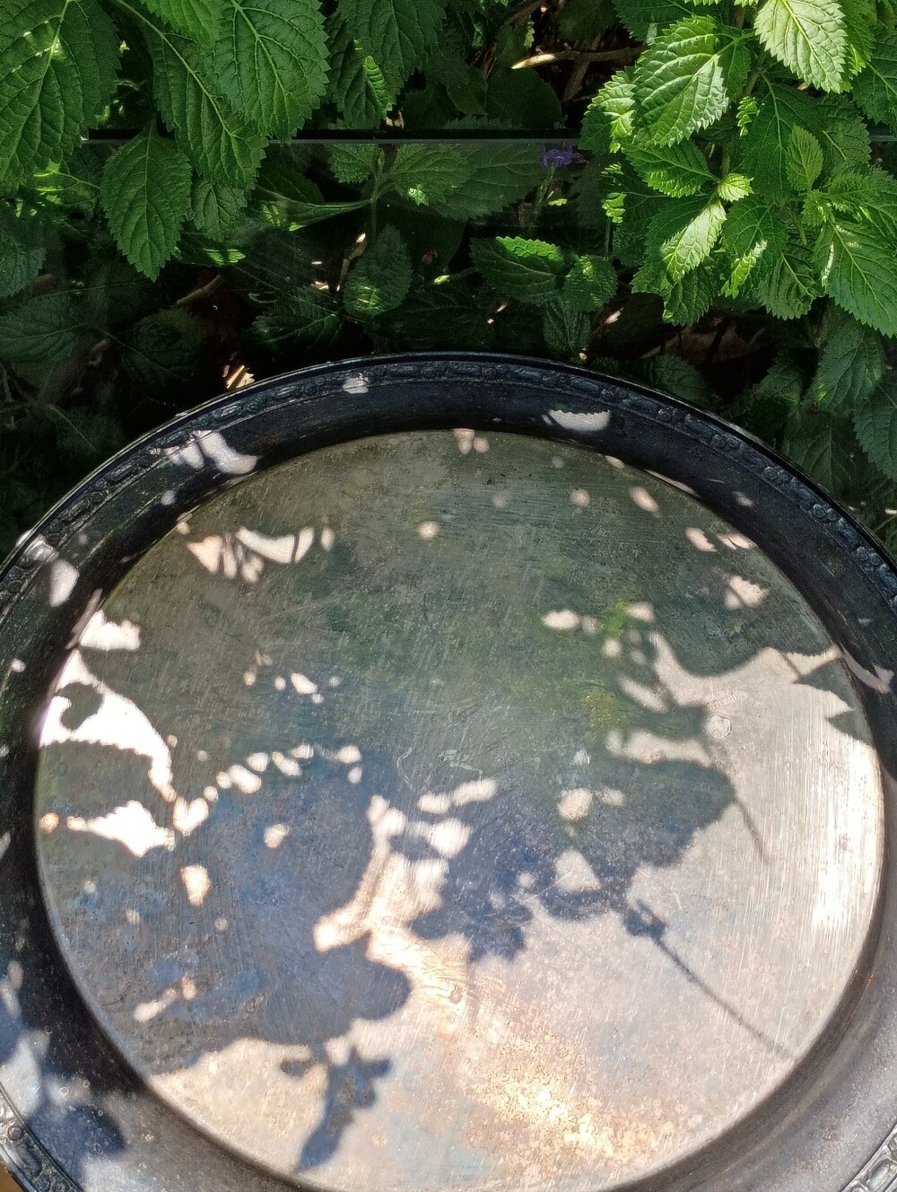Oneida -1970s Vintage 17" Round Metal Tray in Aged Silver Tone.